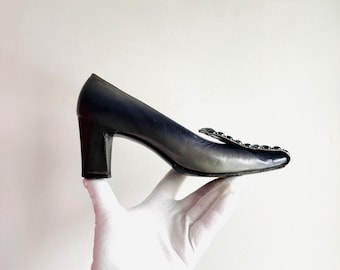Vintage 60s Herbert Levine Studded Leather Pumps, Size 7
