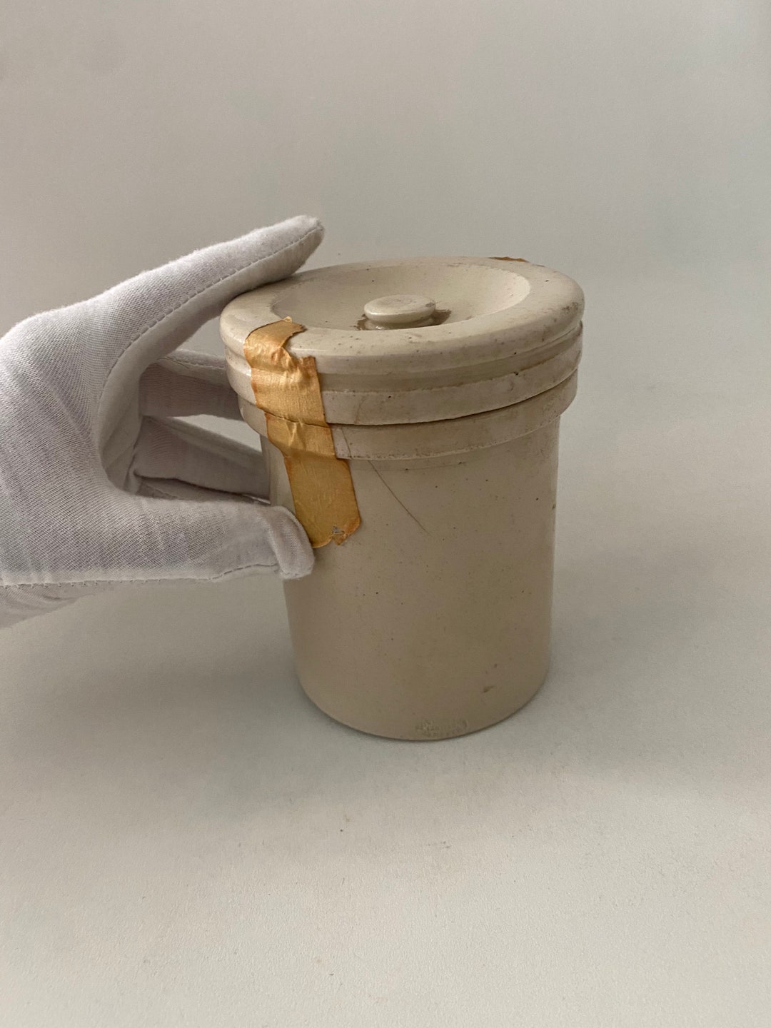 Antique Doulton & Co Limited Lambeth Lidded Stoneware Crock Vessel