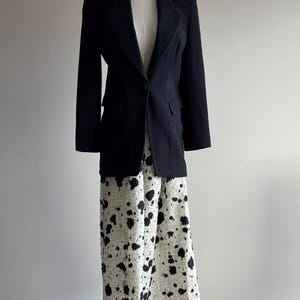 Vintage Giorgio Armani  Black single button ribbed textured Italian new wool blazer made in italy sz 38 80s Armani