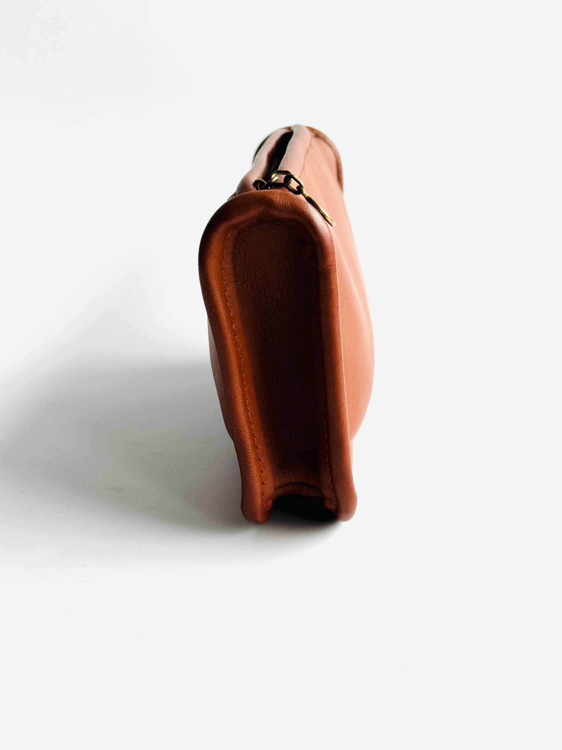 バッグ Vintage Coach Chunky Case makeup Pouch Vintage Coach New York Chunky Case Leather Makeup Kit Pouch