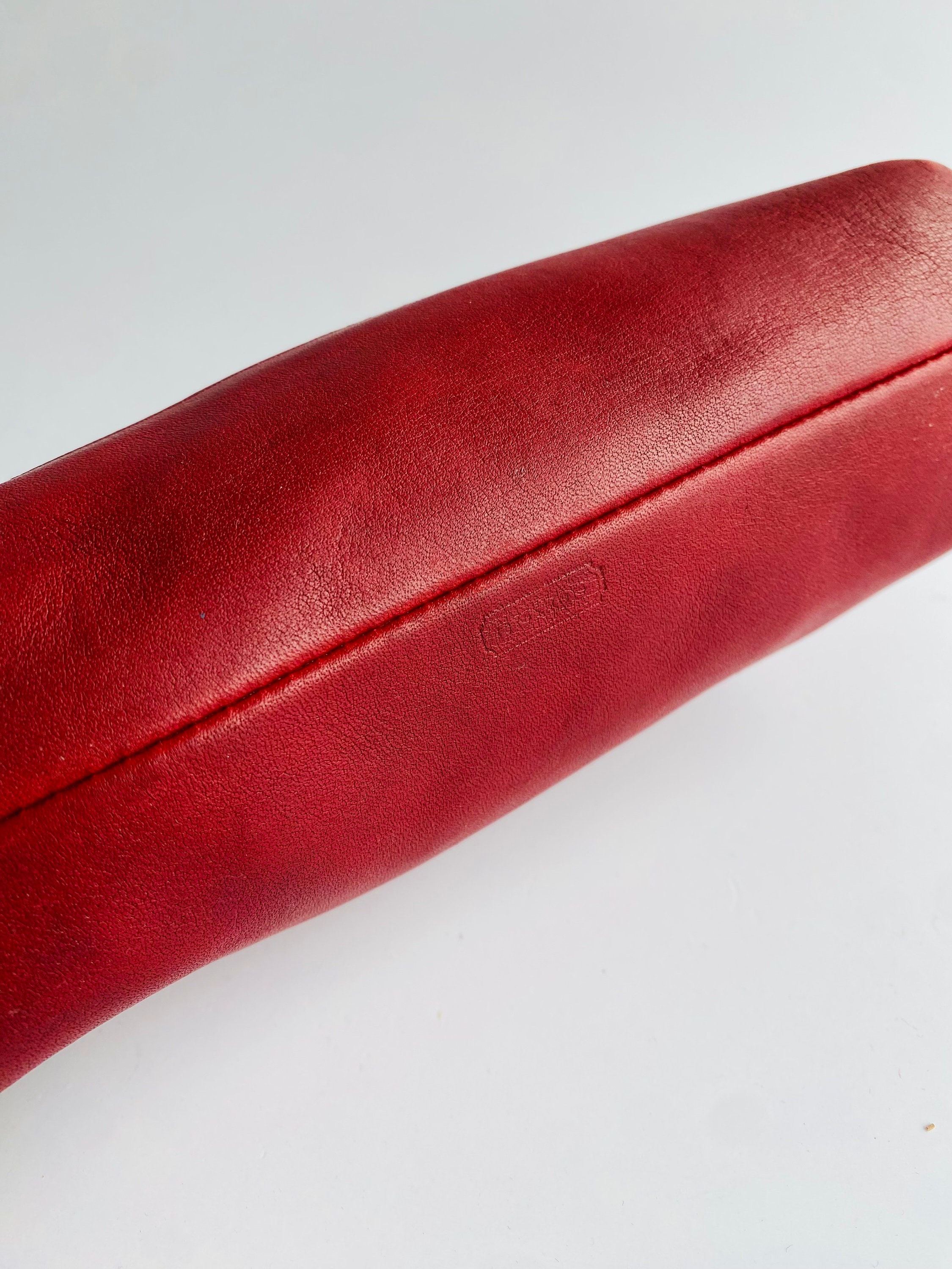 小物 VINTAGE COACH EYEGLASS CASE 7220 RED Vintage Coach New York Leather Makeup Pouch /clutch in Red