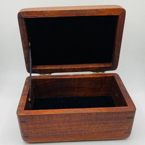 Handcrafted Koa Roy Tsumoto wood jewelry box Woodcraft by Roy Japanese Hawaiian artist
