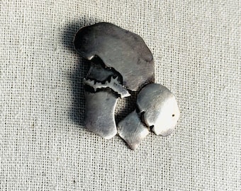 Vintage Helen Beckerhoff Sterling Silver mushroom brooch marked
