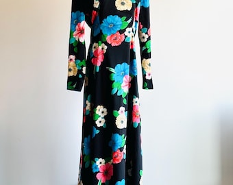 Vintage black floral tropical print long sleeve maxi dress 70’s