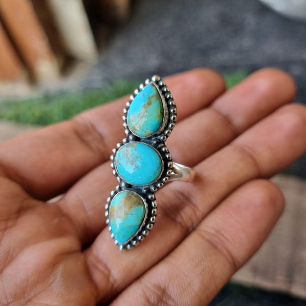 Turquoise ring Mohave: handgemaakte 925 sterlingzilveren edelsteen