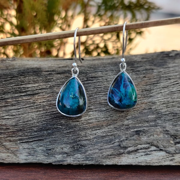 Superbes boucles d'oreilles Shattuckite, Boucles d'oreilles en pierres précieuses, Boucles d'oreilles pendantes et pendantes bleues, Bijoux en argent sterling 925, Cadeau de mariage, Boucles d'oreilles pour elle