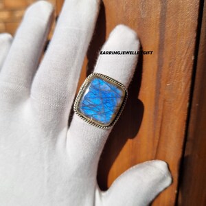 Labradorite Ring, 925 Sterling Silver Ring, Blue Fire Gemstone Ring, Square Labradorite Ring, Fleshy Ring, Women Ring, Anniversary Gift Ring