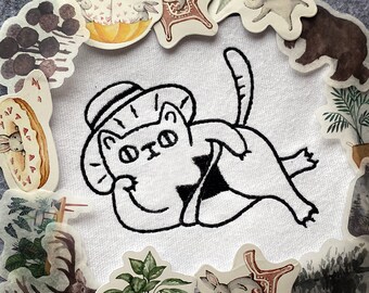 Diseño de bordado a máquina de gata con sombrero (descarga digital)