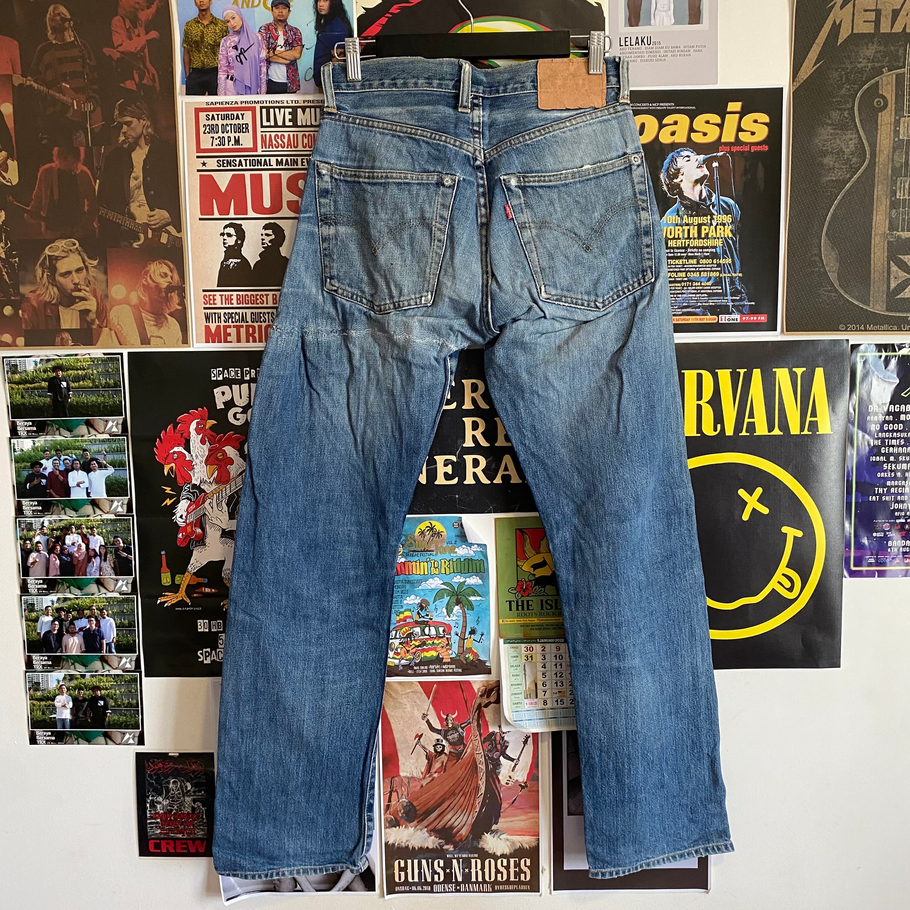 Vintage Levi's 551 90s Big E Selvedge Distressed Denim - Etsy Vintage Levi's 551 90s Big E Selvedge Distressed Denim - Etsy