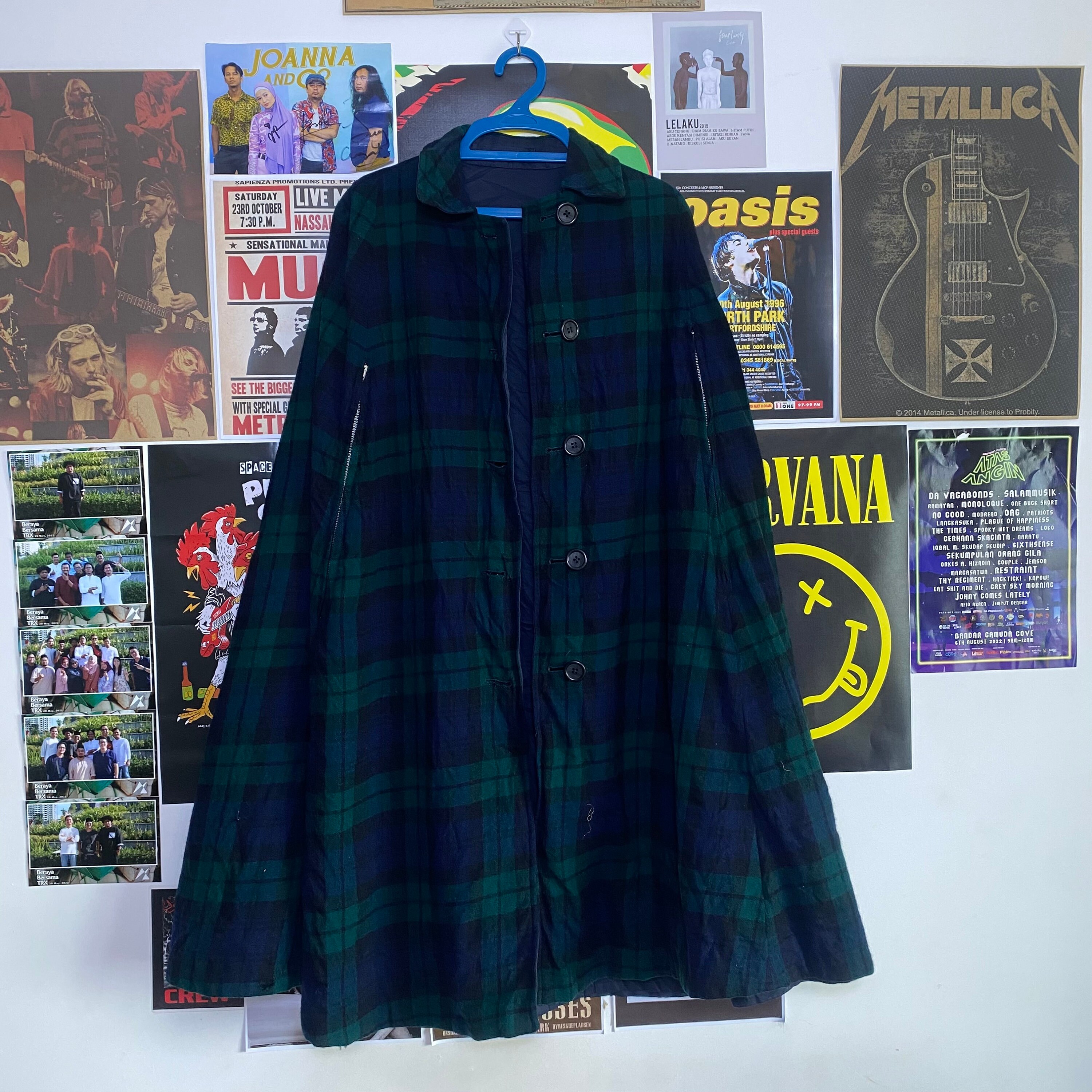 Vintage Jimmy Hourihan Cape - Etsy Vintage Jimmy Hourihan Cape - Etsy