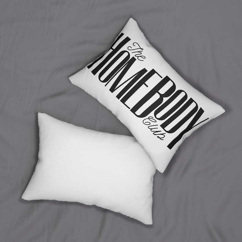 MaleyDesigns Lumbar Pillow - Thumbnail 2