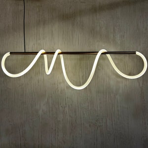 Pendant lighting with flexible led rope