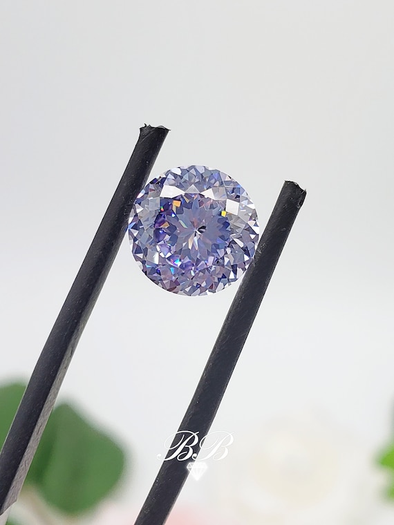 10mm Light Purple Cubic Zirconia: 5A Portuguese Cut Loose Gemstone