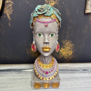 Hand Painted Woman Statue, African Woman Bust, Female Bust, African Statues, Decorative Sculpture, Home Accessory, home decor