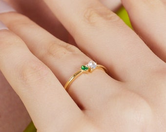 14K Solid Gold Drop Diamond and Emerald Gemstone Ring | Dainty Diamond Ring for Women | Minimalist Natural Gemstone Jewelry | Mother's Day