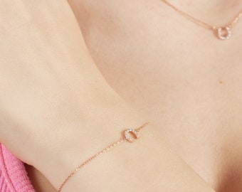 Bransoletka z podkowy z diamentami ze złota 14k: Biżuteria z amuletem szczęścia