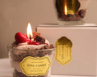Black forest Cake Candle - Earthy Woodsy Coconut Scented Dessert Shaped Handmade Soy Beeswax Fall Autumn petrichor Scent Candle Unique Gifts