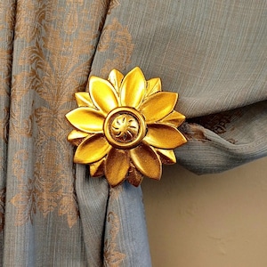 Elegant Curtain Holdback Accessory, Holdback with Hooks, Curtain Holdback, Decorative Curtain Pullback, Tieback, Housewarming Gifts