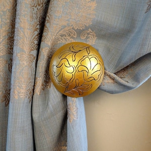Elegant Curtain Holdback Accessory, Holdback with Hooks, Curtain Holdback, Decorative Curtain Pullback, Tieback, Housewarming Gifts