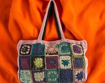 Baumwollseil Grandma Square Umhängetasche - Boho Tasche Häkeltasche Rosa Tasche