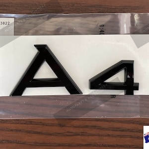 Emblema para el maletero trasero del Audi A4, color negro brillante