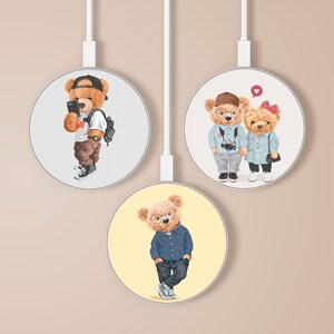 Bear Wireless Charger cute Charging Station for iPhone 13, 12, 11, XR, XS, 7, 8+ for Samsung Note 10, 20, Galaxy S20, S21Fe, S22, Z fold