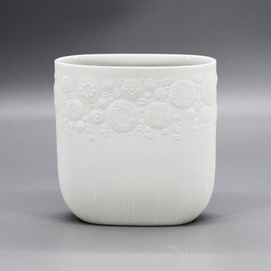 Rosenthal Design Björn Wiinblad oval bisque vase relief decoration H15cm 1st choice