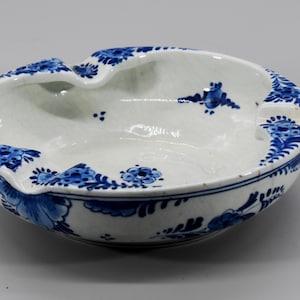 De Porceleyne Fles Royal Delft um 1965 Aschenbecher Schale blau weiß  Keramik Faiance  D16cm