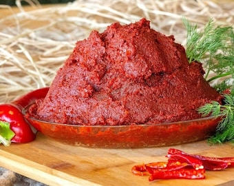 Pasta di peperoncino biologica, Pasta di peperoncino fatta in casa senza additivi, Cibi autentici dei prodotti del villaggio, Pasta di peperoncino dal gusto tradizionale e gourmet