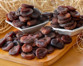 Organic Dried Apricots, Homemade Dried Apricots Without Additives, Authentic Village Products, Natural and Sun Dried Apricots