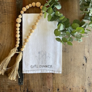 Meisjesdiner meelzakhanddoek, keukenlinnen, cadeau voor fijnproevers, handgeborduurde handdoek, keukendecor, interieur, theedoek, keukengerei handdoek