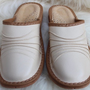 WOMEN ladies eco LEATHER handmade SLIPPERS very comfortable high quality image 2