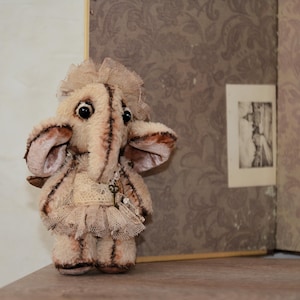 OOAK-Puppe, Miss Elephant - Süßes & Einzigartiges