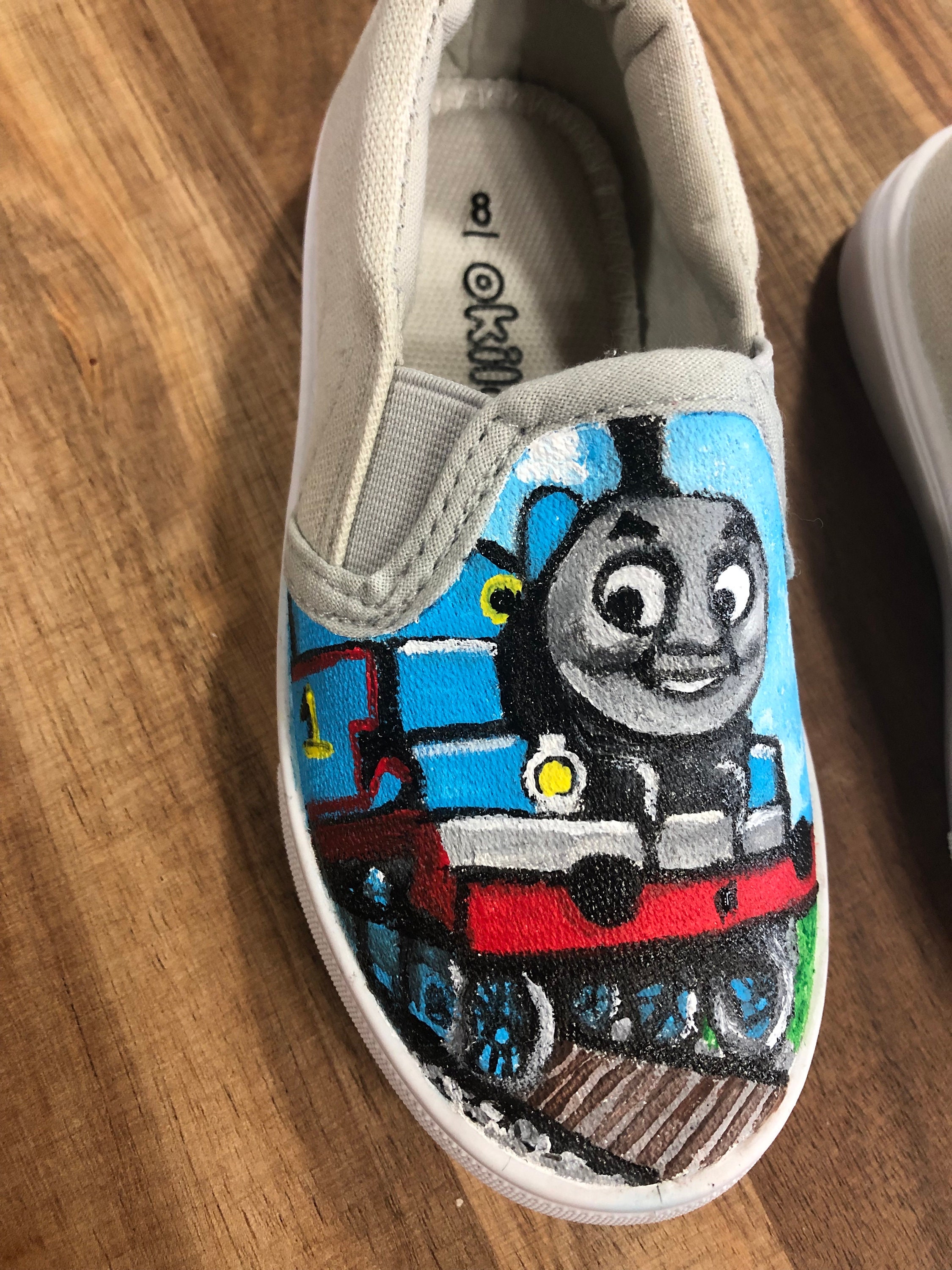 thomas the train house shoes