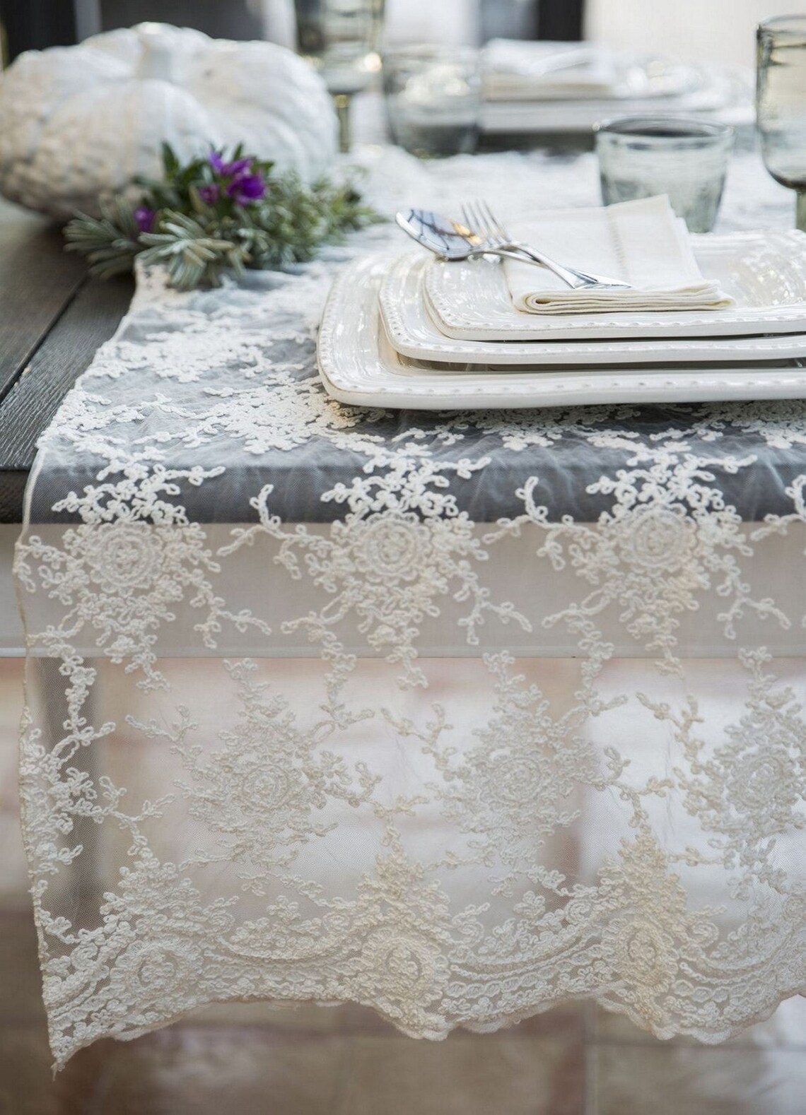 Handarbeit edler Tischläufer aus italienischer Spitze OFFWHITE 70 x 160 ...