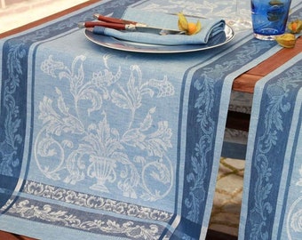 Jacquard Tischläufer 50x150cm aus Leinen HELLBLAU mit Hohlsaum - Kommode und Tisch Dekoration