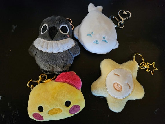 1 PC Love and Deepspace Plush Charms Seal , Artsy Birb