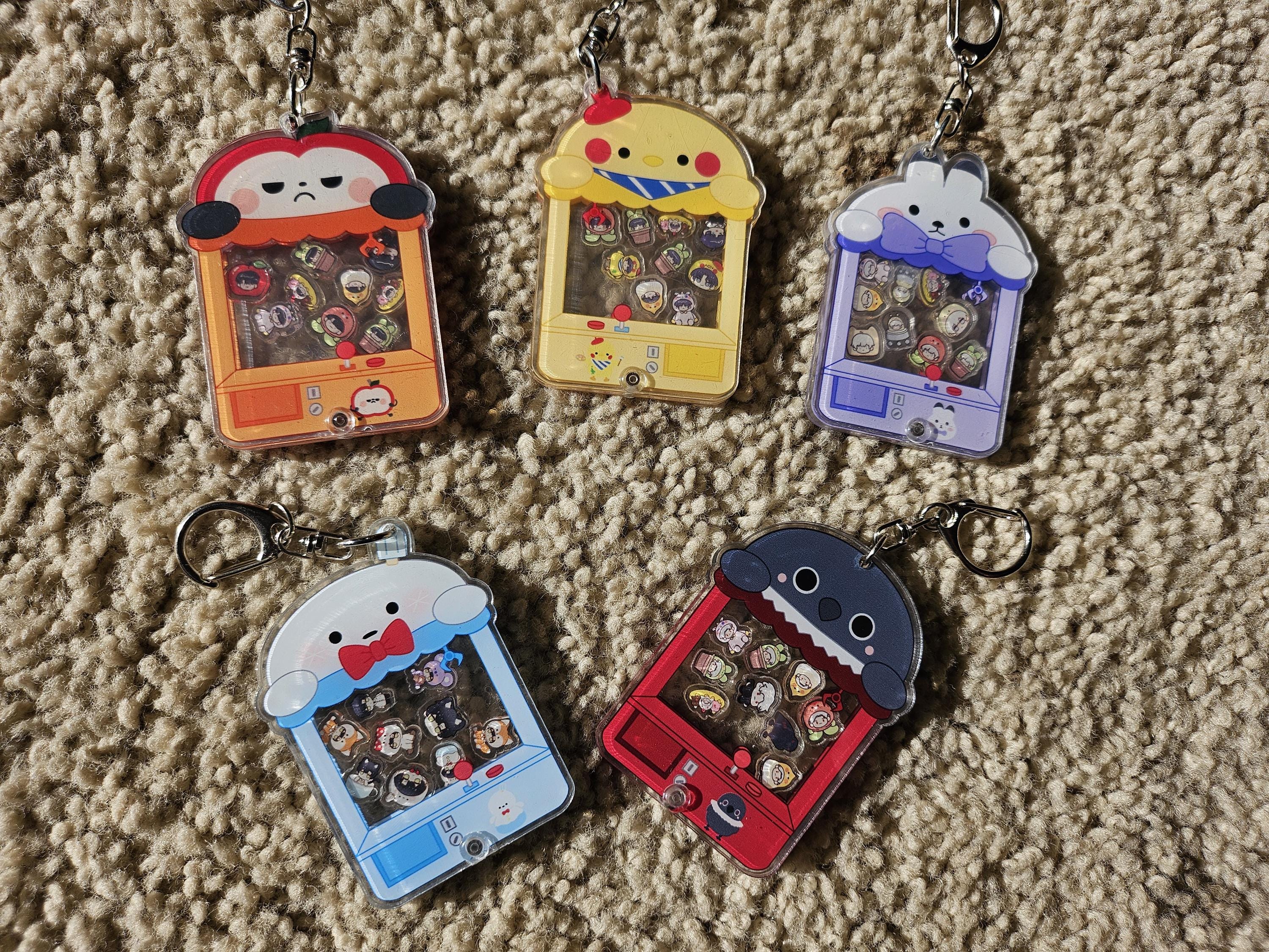 1 PC Love and deepspace shake charm, Artsy birb, Happy snow, Sunny apple, Bunbun and Grumpy crow.