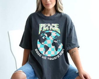 Peace on Earth Good Will Toward Men T-shirt Trendy Christmas Shirt Luke 2:14 Tee Aesthetic Christian Tshirt Retro Peace Shirt Jesus T-shirt