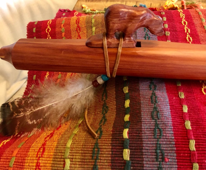 Jonah Thompson Native American BEAR Flute With Fleece Flute Bag - Etsy