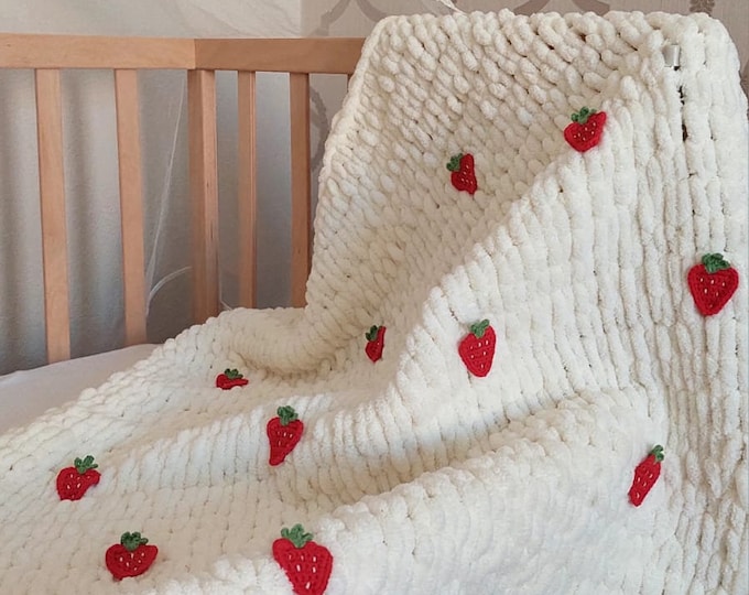 handmade soft strawberry cute baby blanket knitted gift blanket