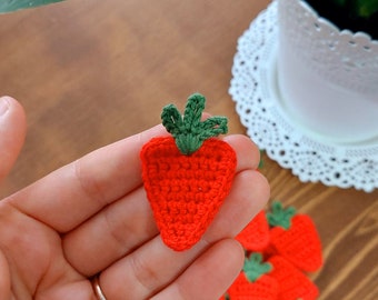 Crocheted Strawberry Appliques: Knitted Baby Blanket Decoration (25 Pcs)