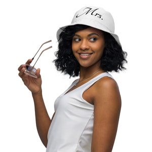 Bride Collection: Reversible bucket hat