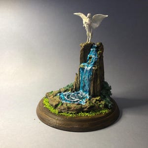 Enchanted Spring Pegasus from Heroes of Might and Magic 3 Rampart Town