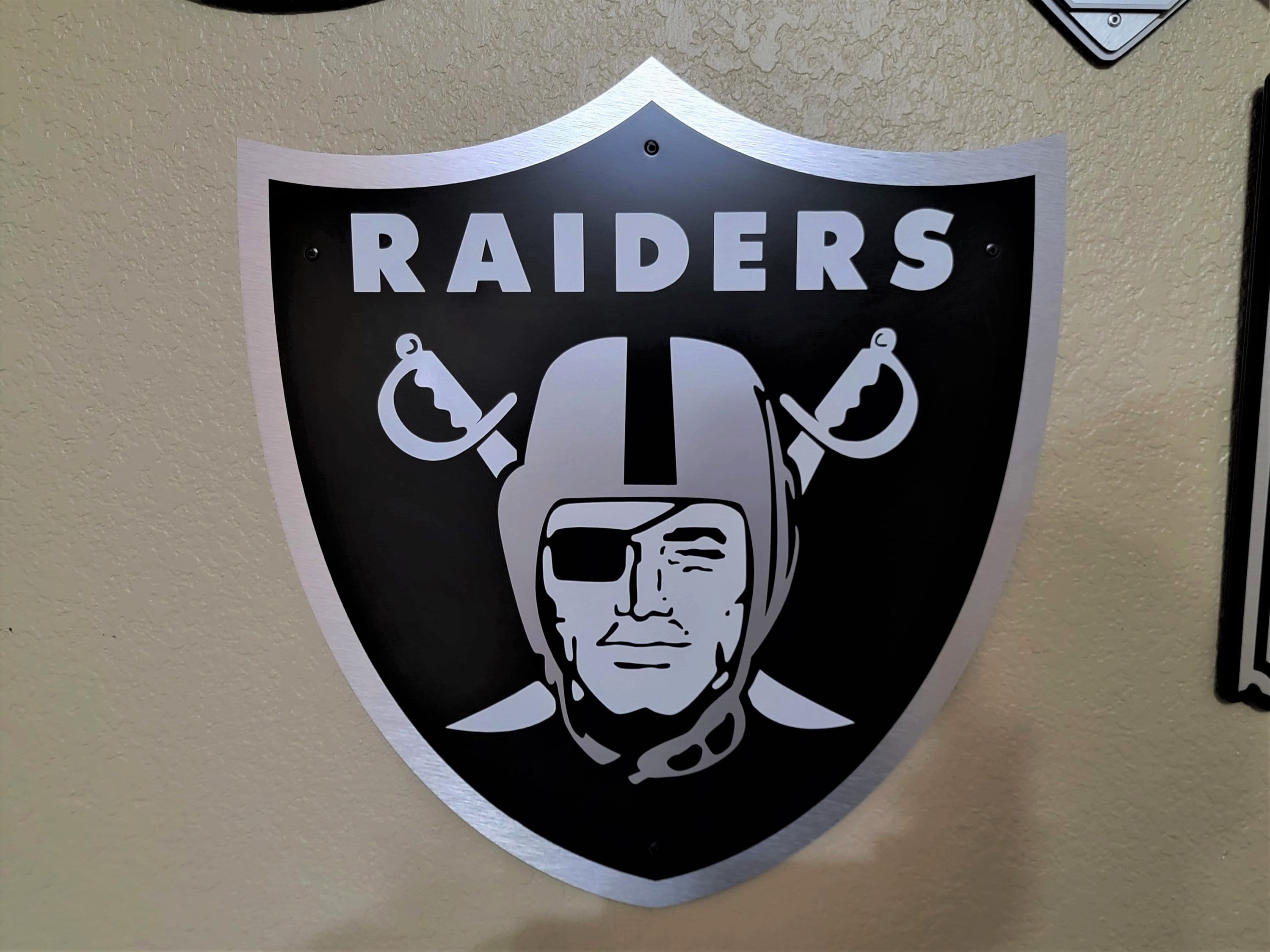 RAIDERS shield wall décor