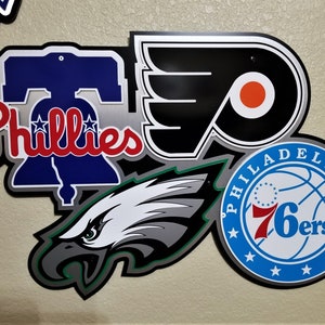 Philadelphia sports teams themed wall décor.