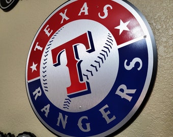 Texas Rangers Round wall décor.