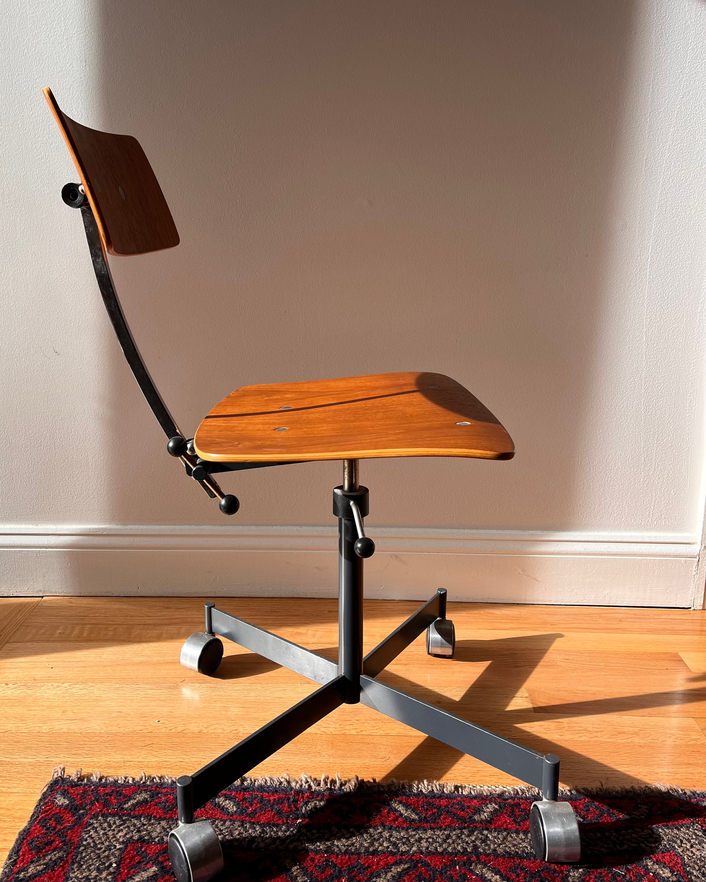 SOLD Midcentury Modern Kevi Task Desk Chair by Jorgen Rasmussen - Etsy