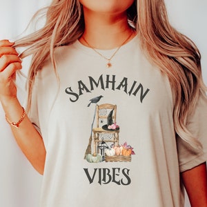 Samhain Shirt for Harvest Festival, Samhain Vibes Tshirt for Witchs New Year Wheel of the Year Pagan Sabbat, Gift for Witchy Friend