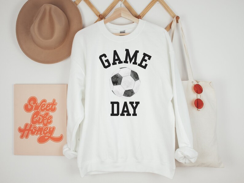 Game Day Sweatshirt for Soccer Season, Simple Preppy College Style Futbol Watching Shirt Women for Soccer Mom Gift, Coach Wife Shirt White